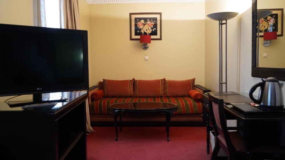 Room image 2