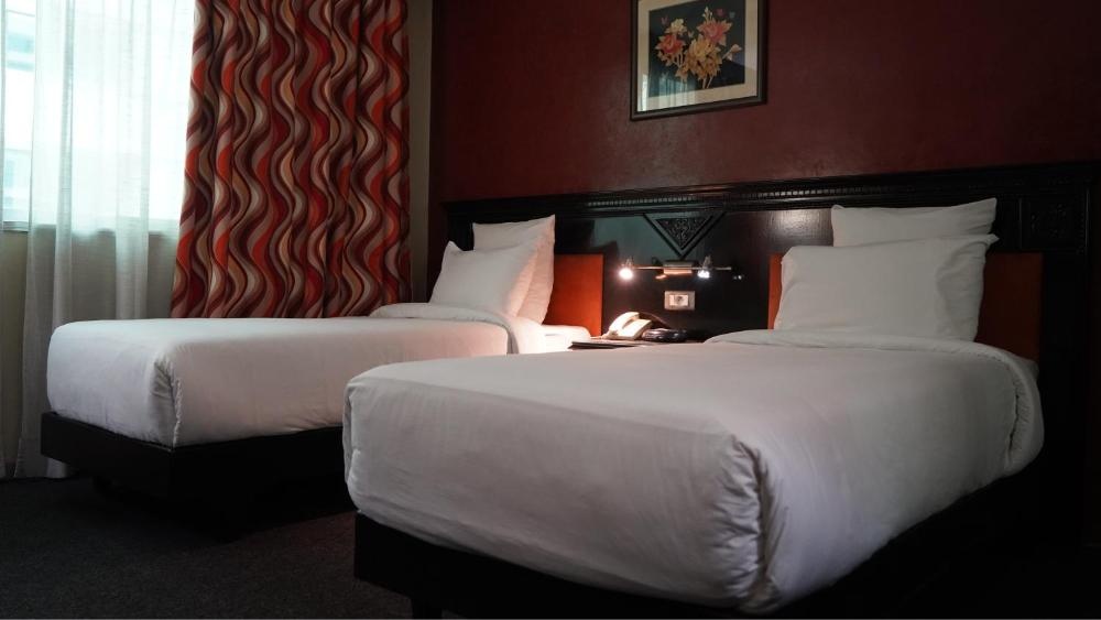 Room image 4